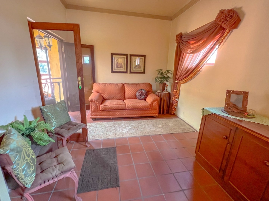 5 Bedroom Property for Sale in Maraldi Estate Free State